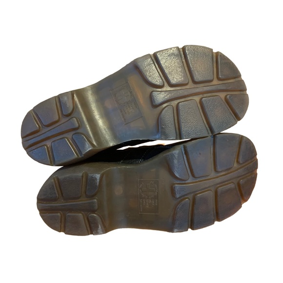 DR. MARTENS "CLUB MONK" VINTAGE Y2K 12282 BLACK LEATHER GUM SOLE LOAFER (6) - Picture 6 of 7